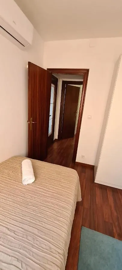 Habitaciones Camp Nou Apartment L'Hospitalet de Llobregat 0*,